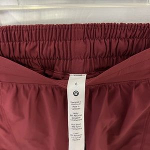 Lululemon Hotty Hot Low-Rise Lined Short 4” in Mulled Wine